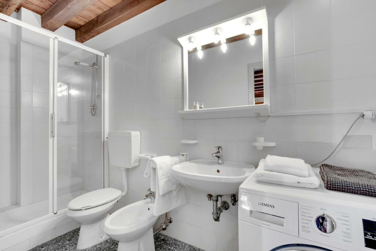 Peggy Guggenheim Venice Apartment Экстерьер фото